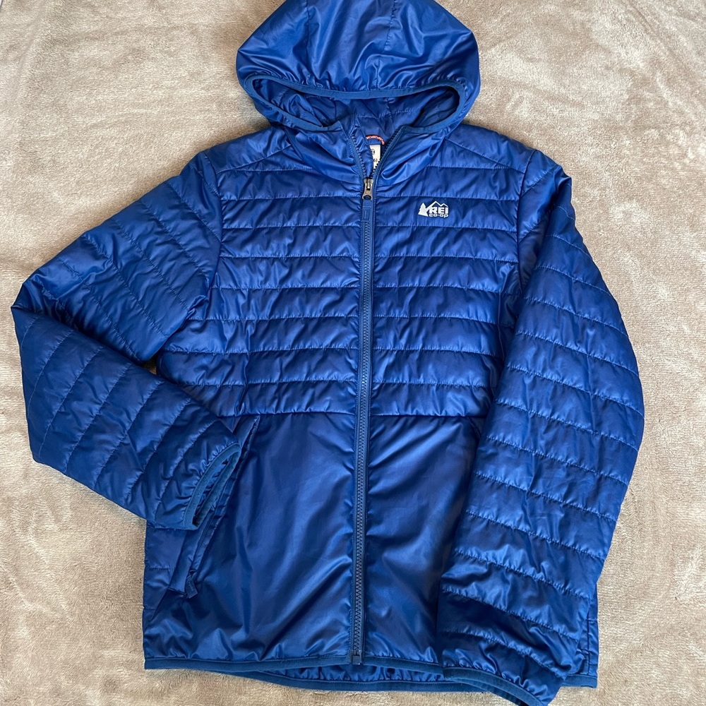 REI Blue Puffer Jacket with Hood and Quilted Design